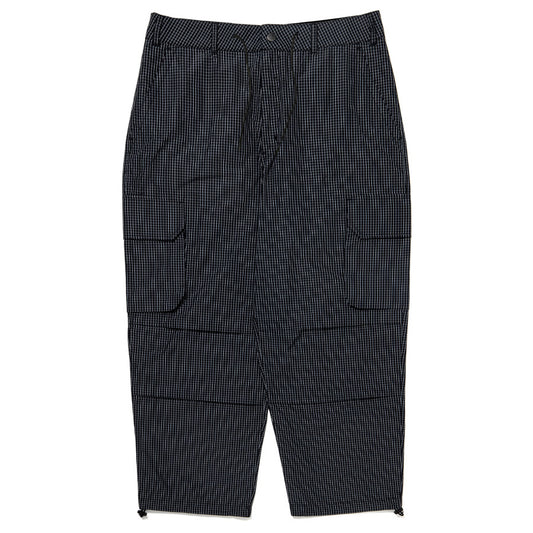 430 カーゴパンツ ブラック 正面 ワイドシルエット