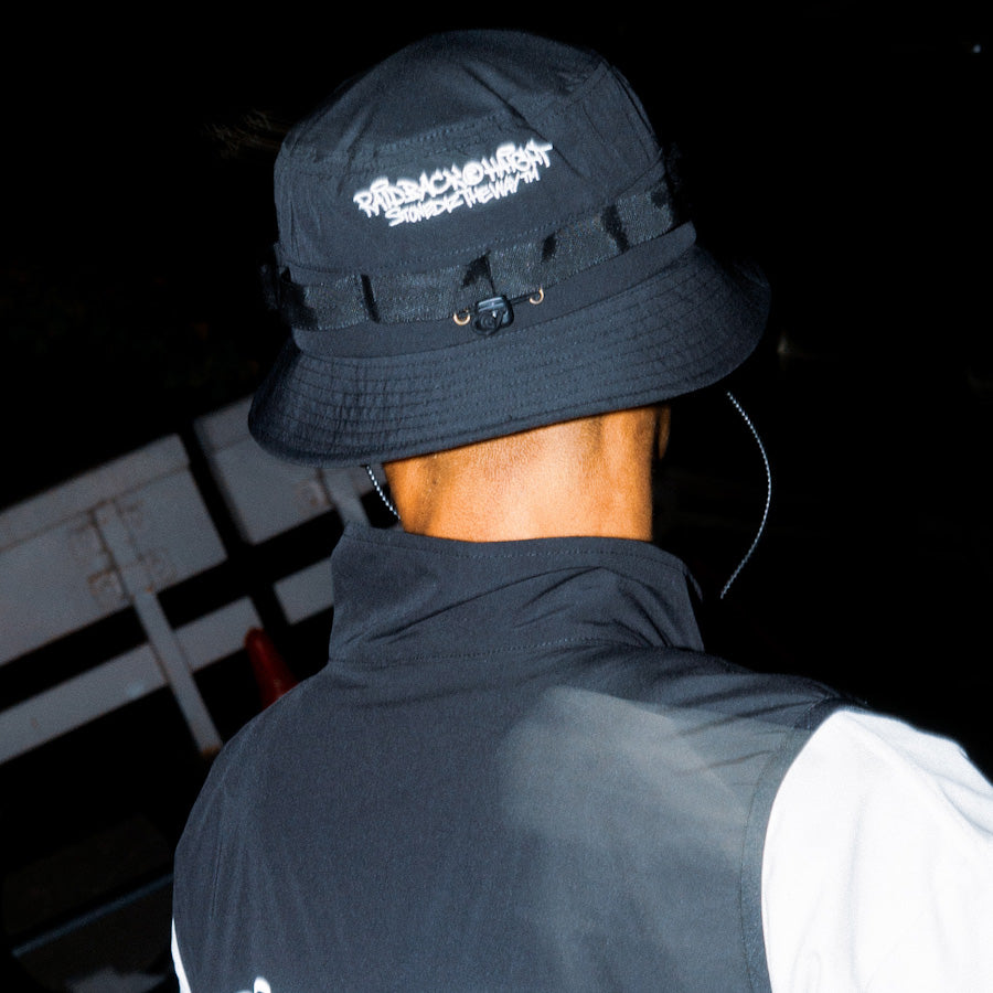 HAIGHT RAIDBACK JUNGLE HAT ft.CASPER ブラック モデル着用背面