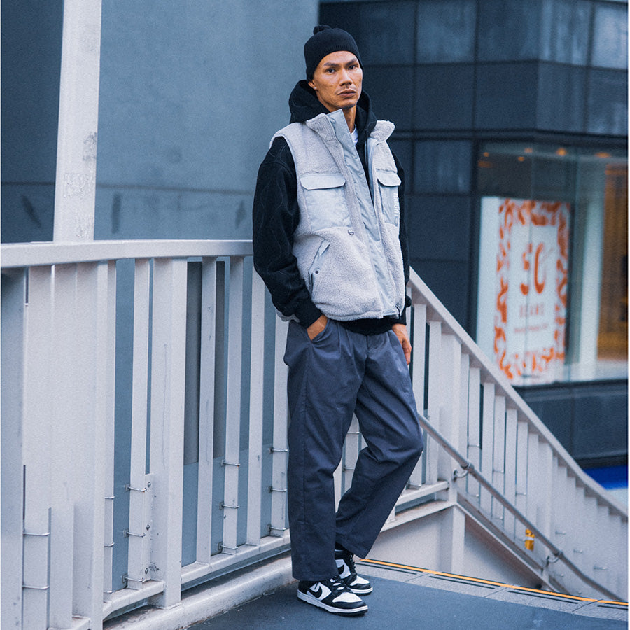 HAIGHT TWO-TUCK WORK PANTS ワークパンツ グレー モデル着用 全身 HTAW-265004