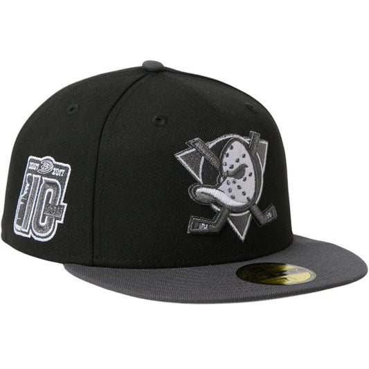 NEW ERA 59FIFTY NHL アナハイム・ダックス キャップ ブラック/ダークグラファイト 左斜め 15137396
