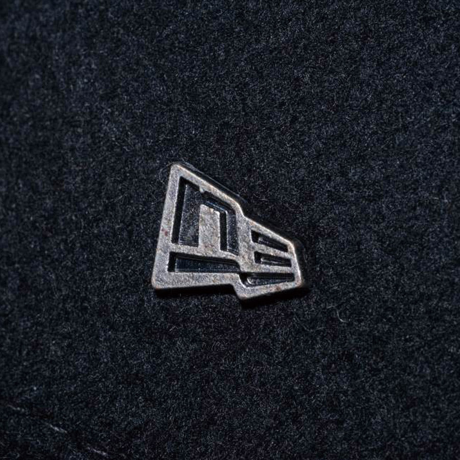NEW ERA ハット メタルピン ロゴ 詳細