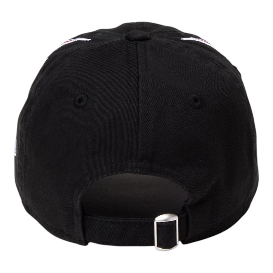 NEW ERA Youth 9TWENTY The Flame キッズ キャップ ブラック スカーレット 背面 サイズ調整アジャスター 15124998