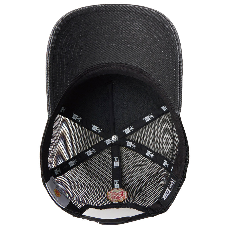 NEW ERA キャップ ツバ裏