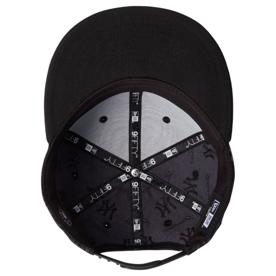 NEW ERA キャップ 内側構造