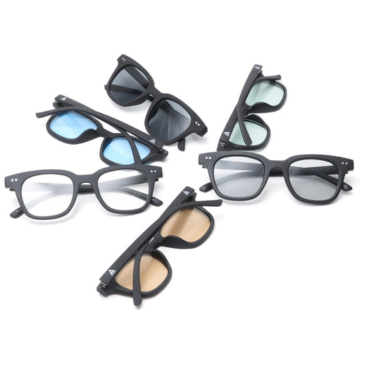 TYPE 2 MATT BLACK WHITE LOGO サングラス