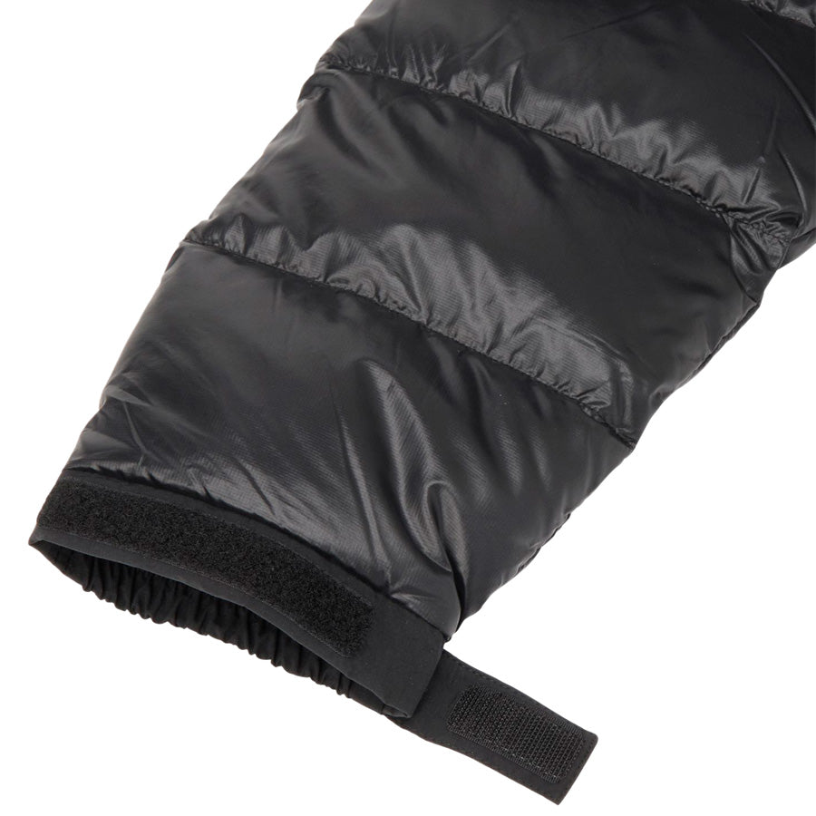 THE NORTH FACE ( ザ・ノース・フェイス ) アコンカグアフーディー ダウンジャケット