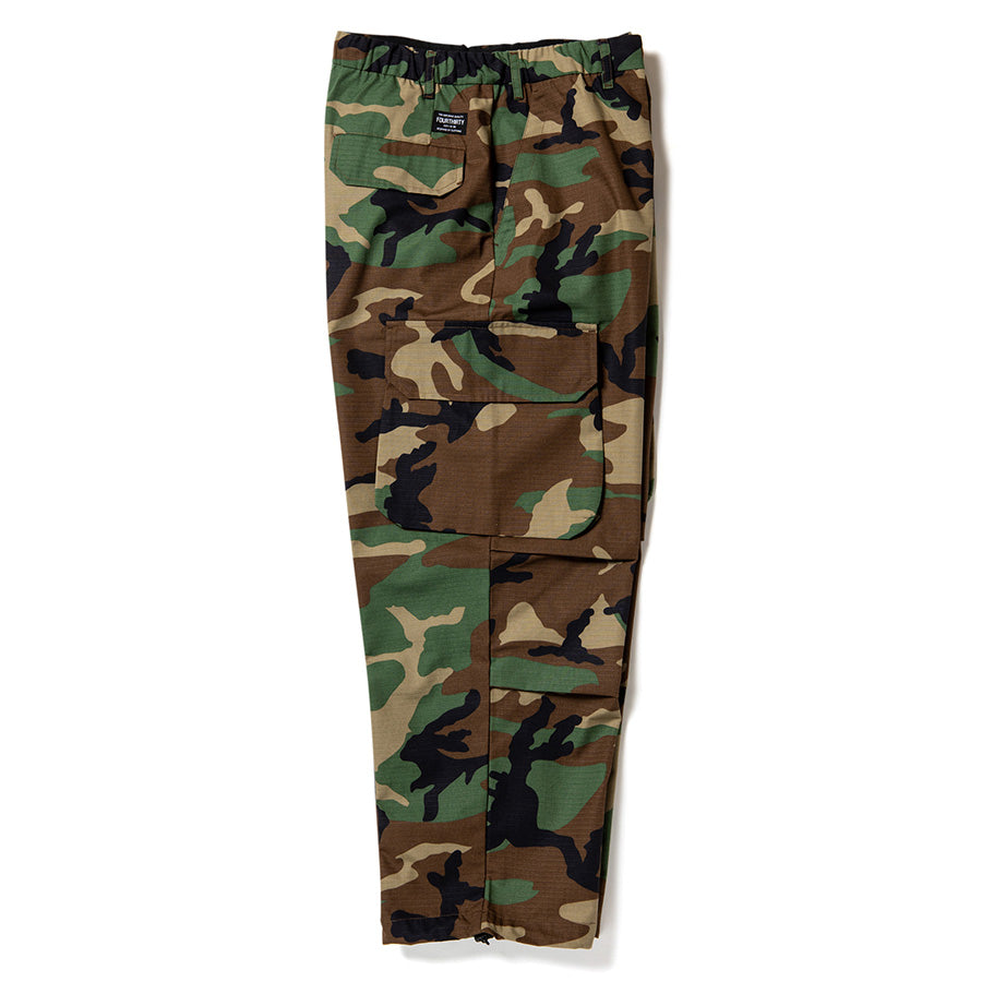 430（フォーサーティ / FOURTHIRTY）CAMO ESLOT CARGO PANTS カーゴ