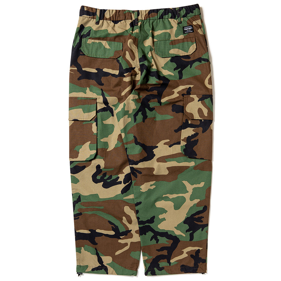 430（フォーサーティ / FOURTHIRTY）CAMO ESLOT CARGO PANTS カーゴ