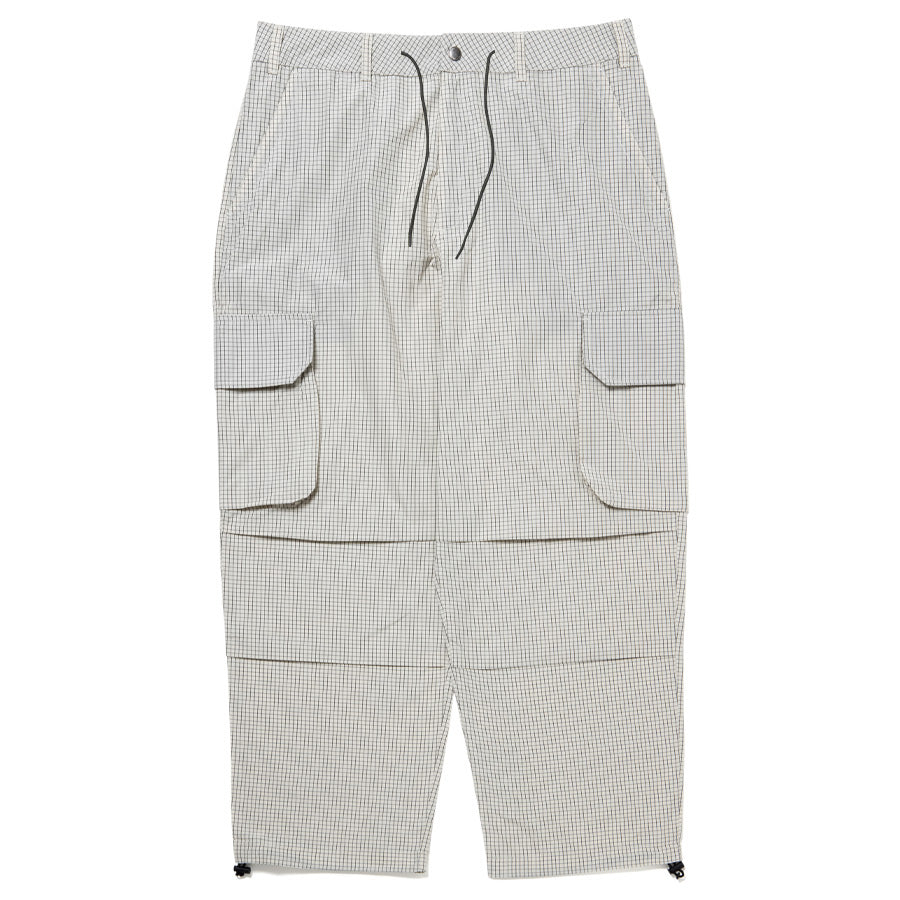 430 カーゴパンツ ホワイト 正面 ワイドシルエット