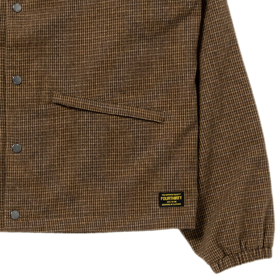 430 FOURTHIRTY WC COACH JACKET コーチジャケット ブラウン 左裾ロゴパッチ ポケット 袖口詳細 FTY-26-142