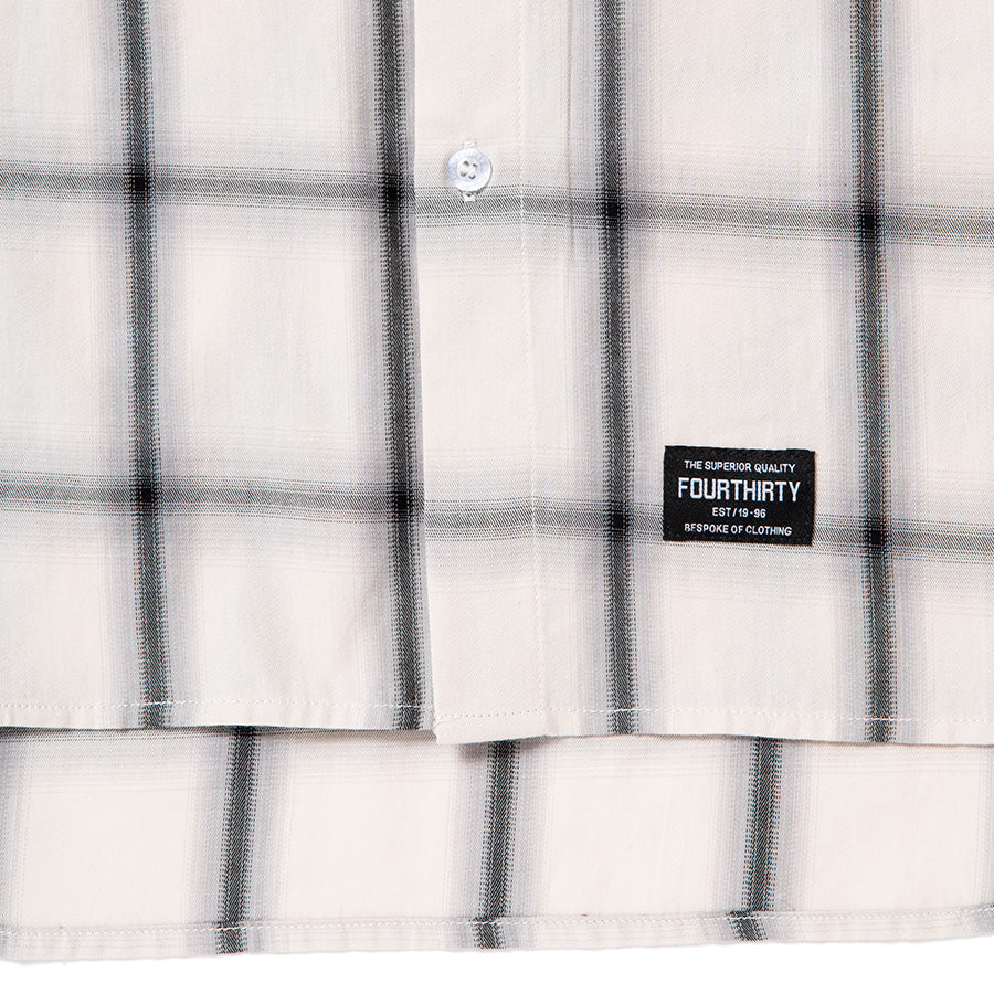 430 S/S OMBRE CHECK SHIRT ブランドロゴパッチ ディテール