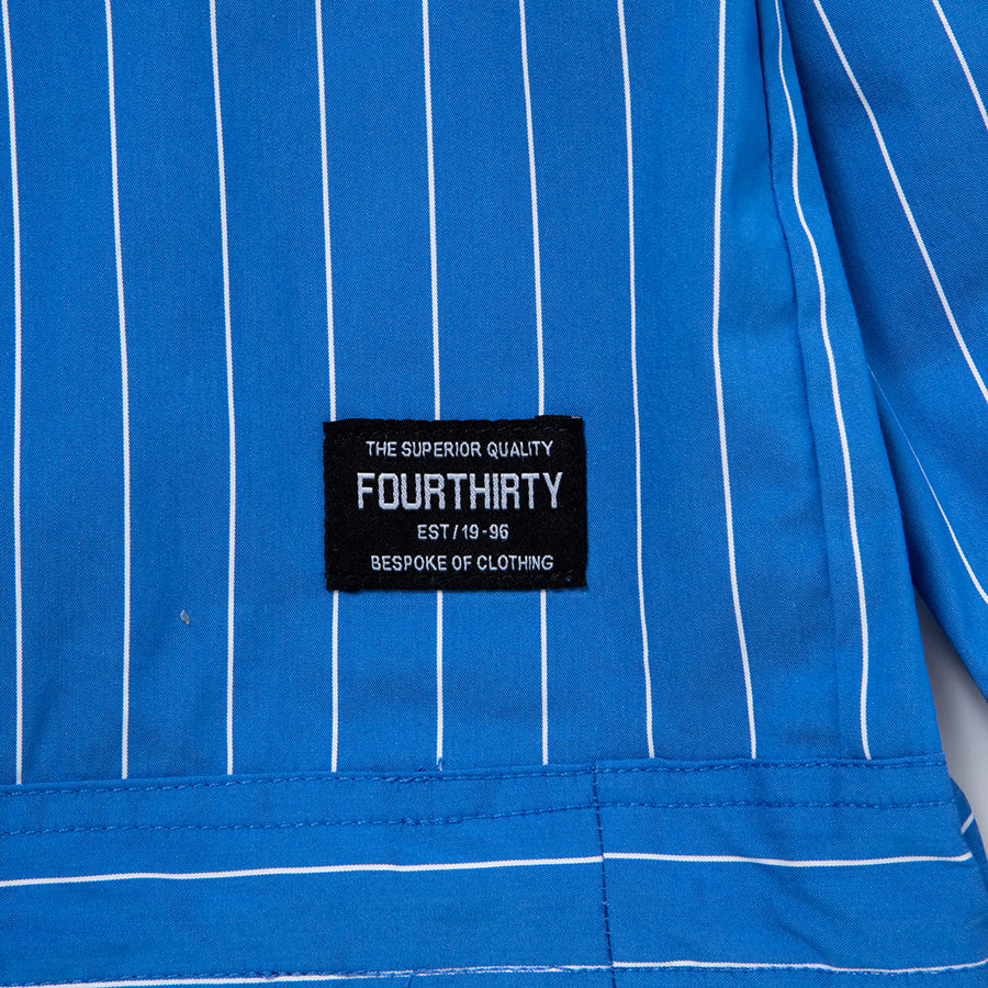 430 ブランドタグ 裾 ディテール