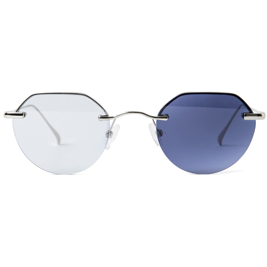 430 サングラス 調光レンズ 変化 比較