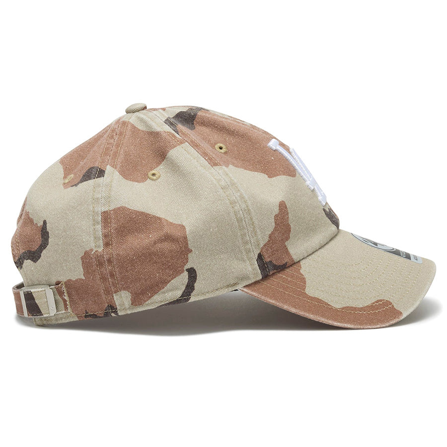 '47 CLEAN UP ロサンゼルス・ドジャース DESERT CAMO キャップ デザートカモ ホワイト 右向き 15173435