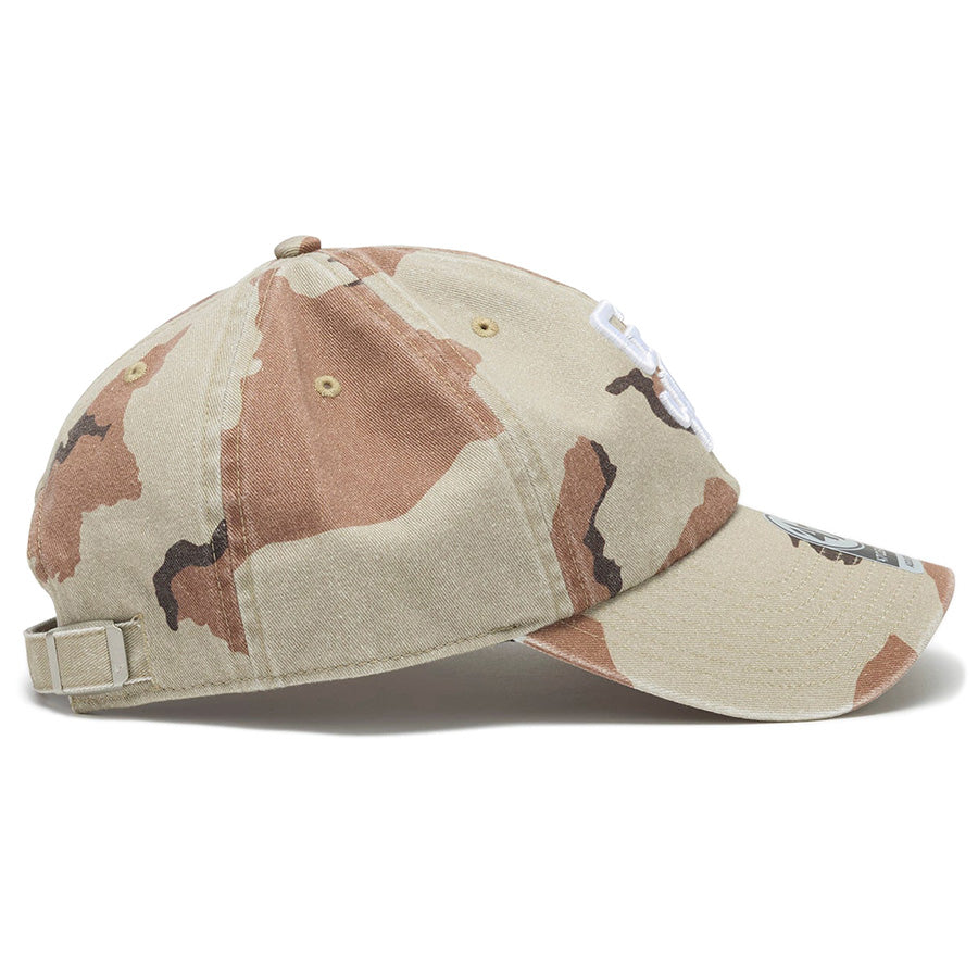 '47 CLEAN UP サンディエゴ・パドレス DESERT CAMO キャップ デザートカモ ホワイト 右向き 15173403