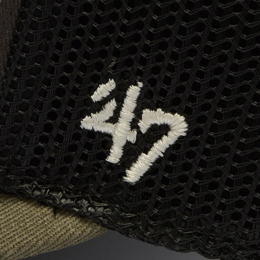'47 トラッカー ロサンゼルス・ドジャース MLB CAMO '47ロゴ刺繍詳細