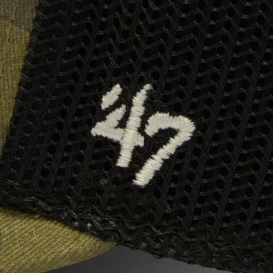 '47 トラッカー ニューヨーク・ヤンキース '47ロゴ刺繍ディテール