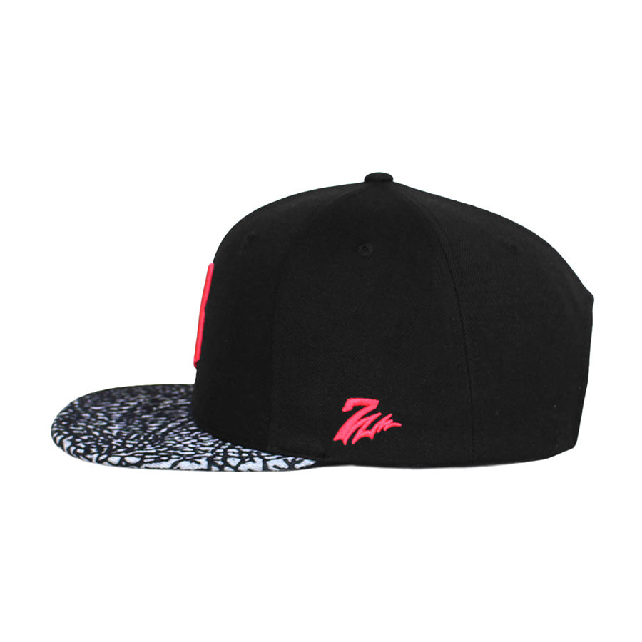 7UNION BONKERS BRONX SNAPBACK CAP 左側面