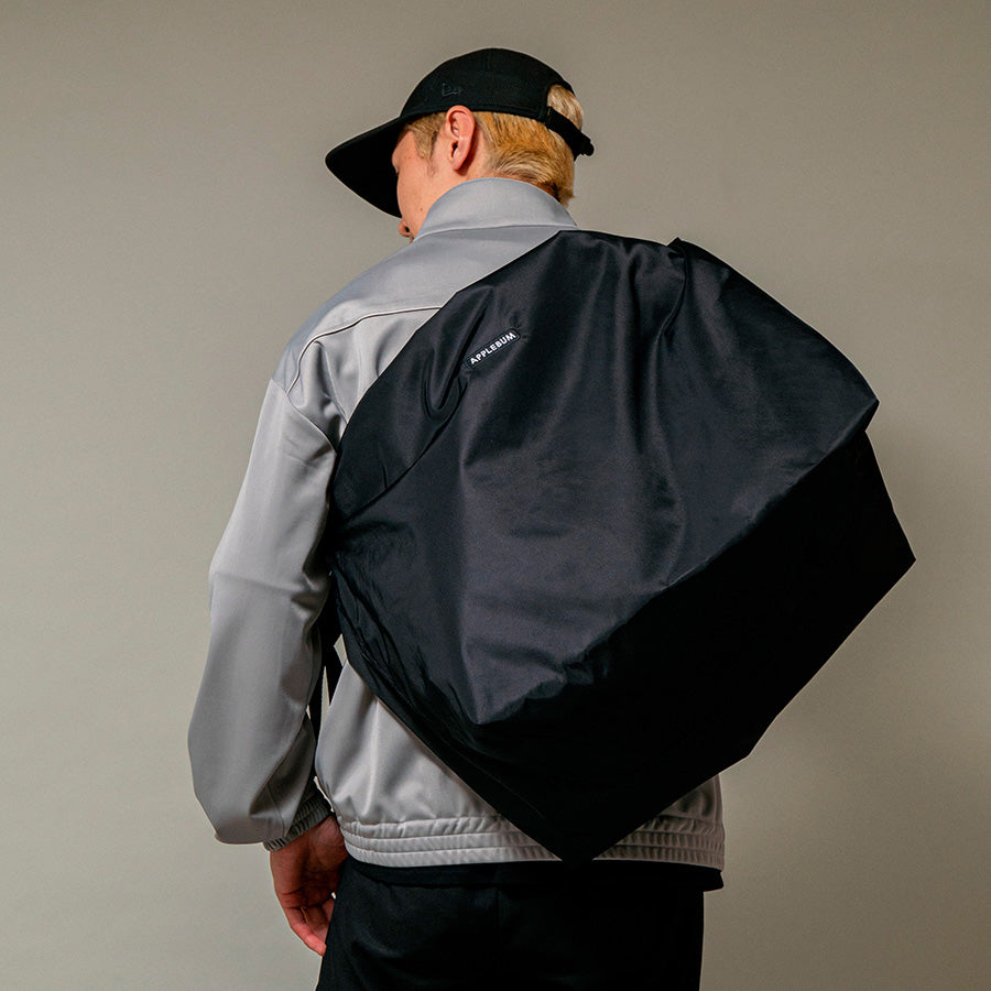 APPLEBUM ( アップルバム ) BIG SQUARE SHOULDER BAG 70L