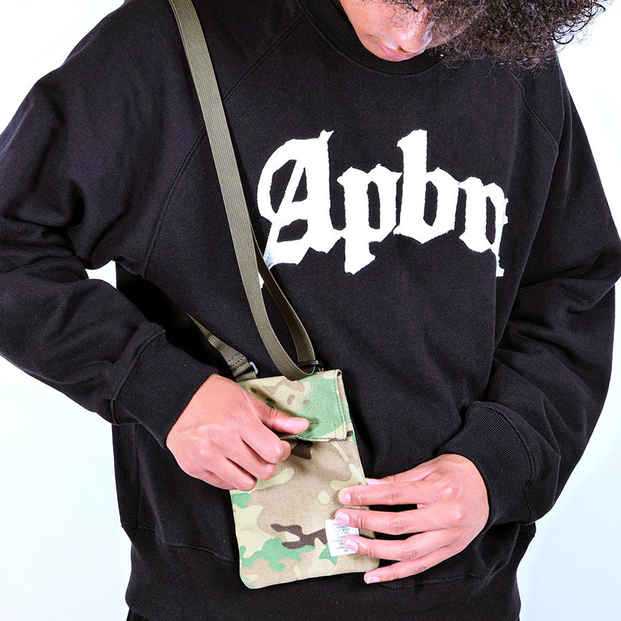 APPLEBUM ( アップルバム ) CAMO NECK POUCH ネックポーチ
