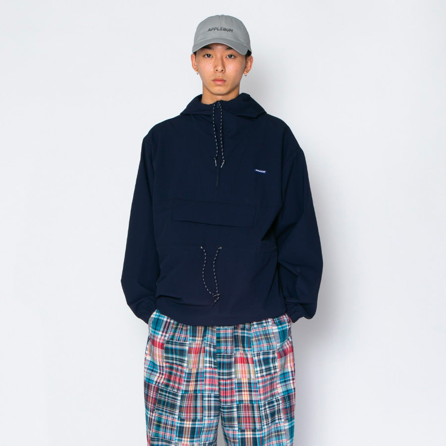 APPLEBUM アノラック ネイビー メンズ着用 上半身 正面