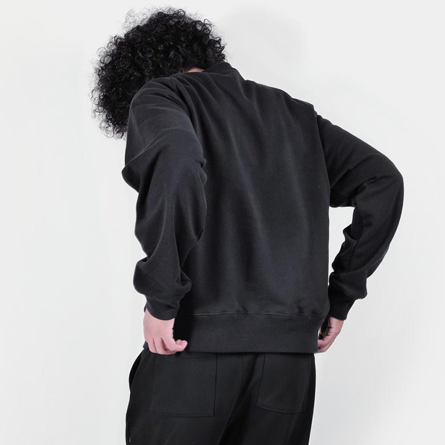 APPLEBUM クルースウェット ブラック 着用 背面
