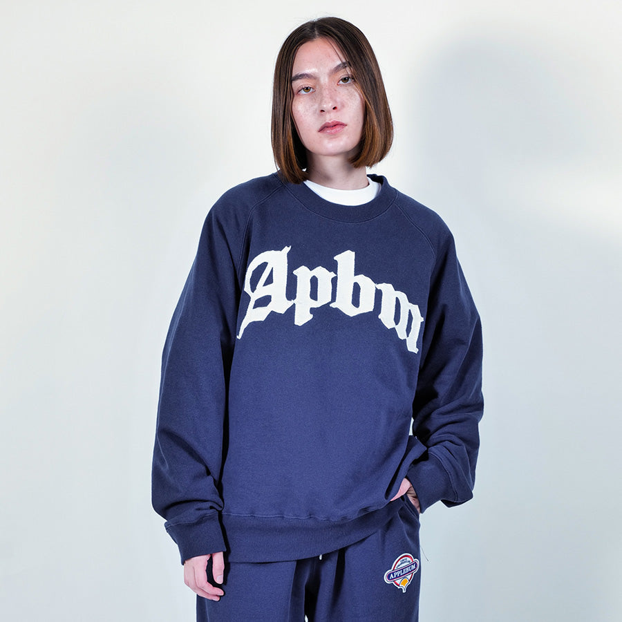 APPLEBUM Apbm Crew Sweat ネイビー 着用イメージ 正面