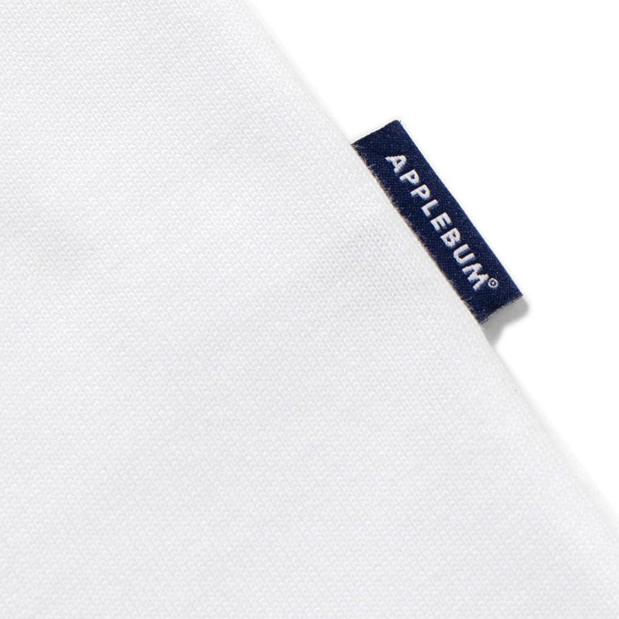APPLEBUM サイドブランドロゴタブ ディテール