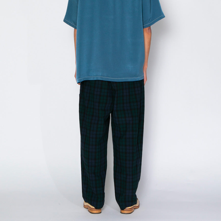 APPLEBUM Banshu Organic Wide Pants ブラックウォッチ 背面着用