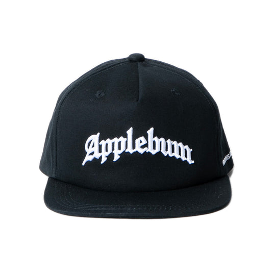 APPLEBUM 5パネルキャップ ブラック 正面ロゴ刺繍