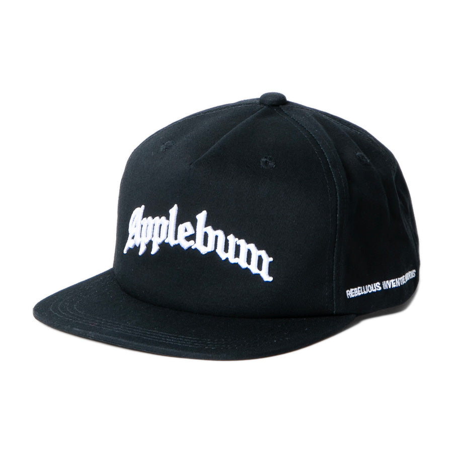 APPLEBUM キャップ ブラック 左斜めスタイル