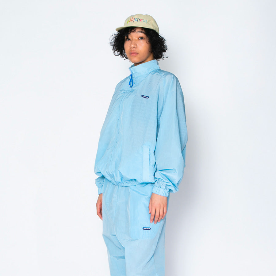 APPLEBUM キャップ ベージュ 着用スタイル