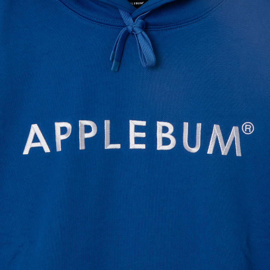 APPLEBUM LOGO EMBROIDERY HOODIE パーカー ブルー フロント ブランドロゴ刺繍 2620409