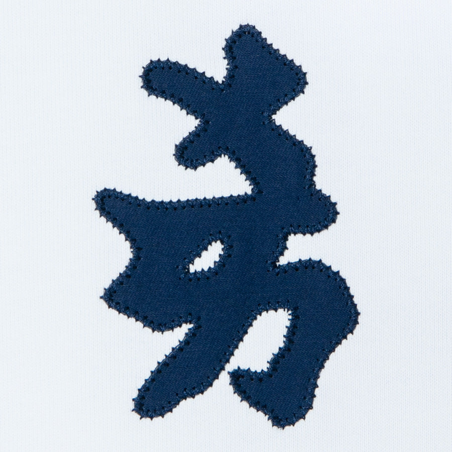 APPLEBUM NY YANKEES DYNASTY LOGO T-SHIRT ホワイト フロント左胸アップリケロゴ詳細 ML2621104Y