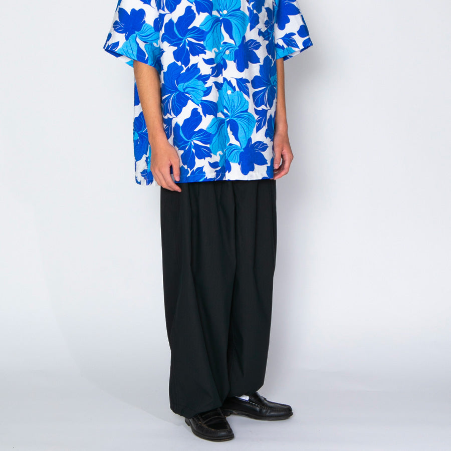 APPLEBUM パンツ 着用 右斜めスタイル