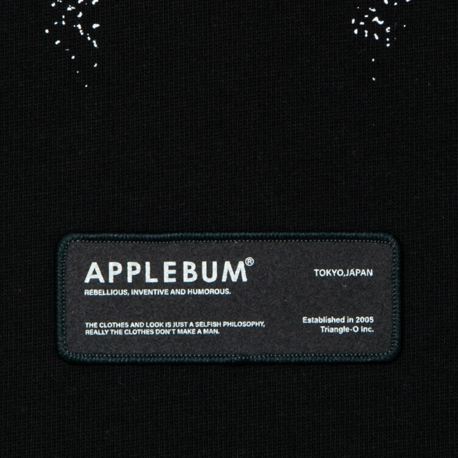APPLEBUM（アップルバム）PHOTO T-SHIRT ブラック バックブランドロゴパッチ詳細 DX2621103