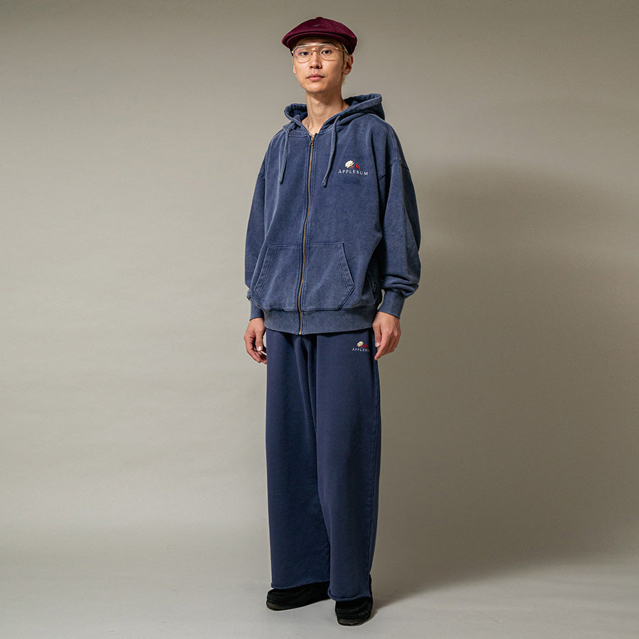 APPLEBUM ピグメント スウェットパンツ ネイビー 着用イメージ