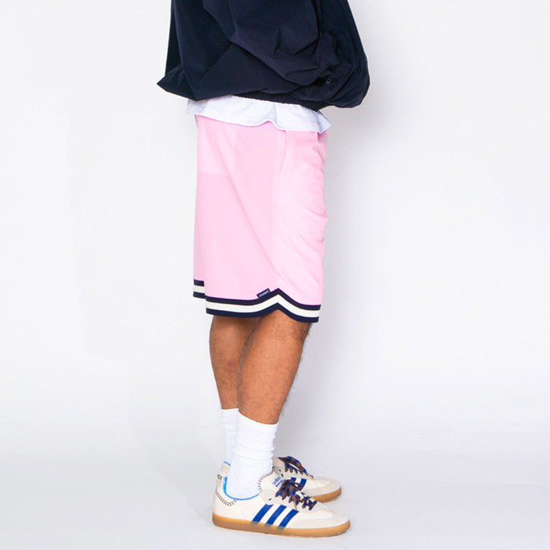 APPLEBUM Authentic Hoopers Shorts ピンク モデル着用 右側面スタイル