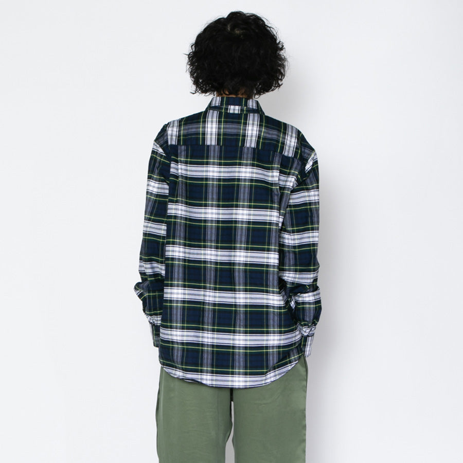 APPLEBUM チェックシャツ モデル着用 背面