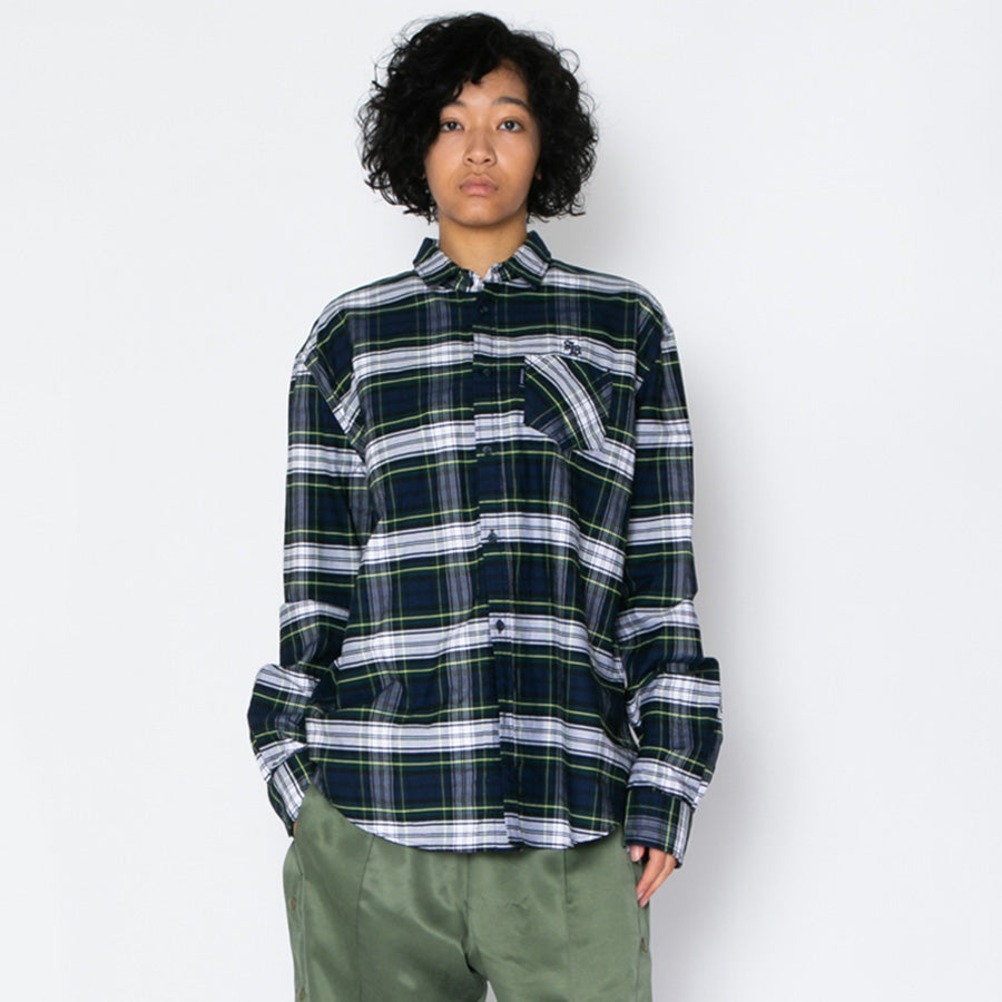 APPLEBUM チェックシャツ モデル着用 全身