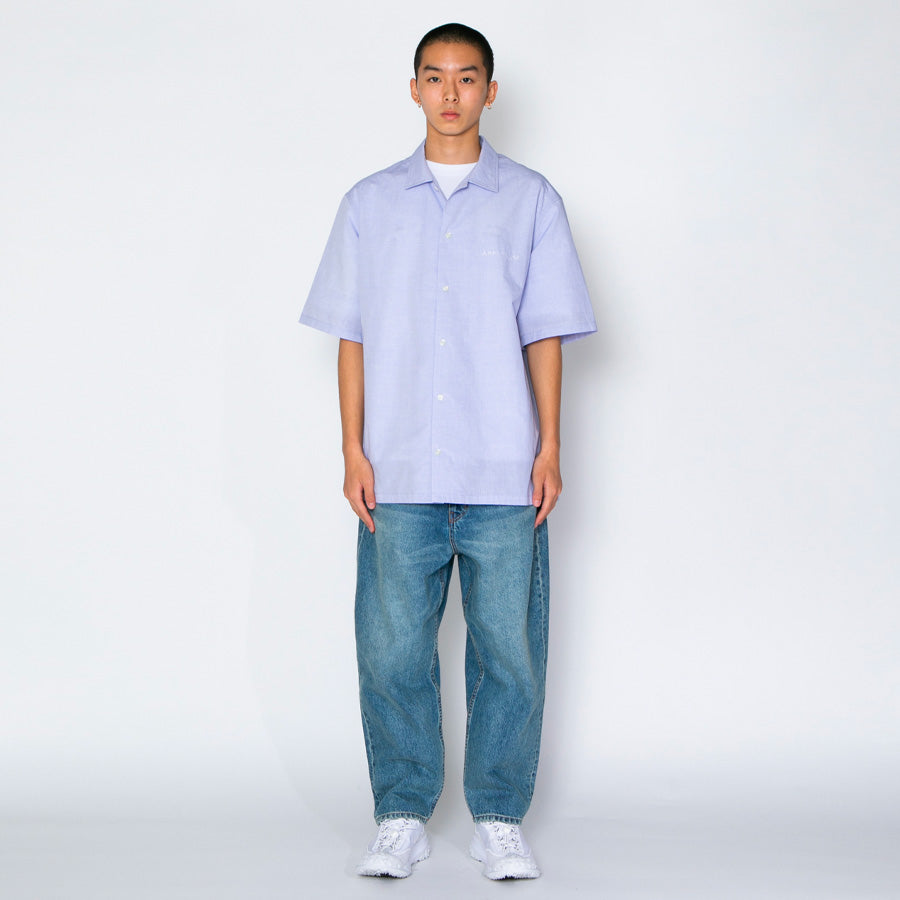 APPLEBUM Smooth Typewriter S/S Shirt ブルー モデル着用 正面