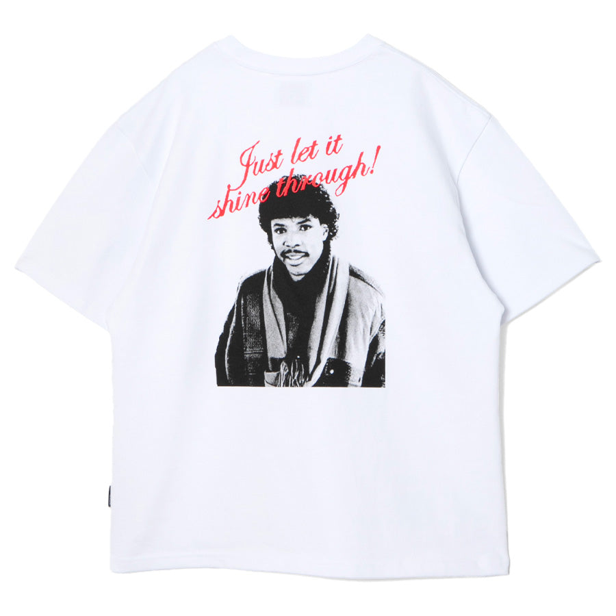 APPLEBUM Soul Glo Tシャツ 背面平置き