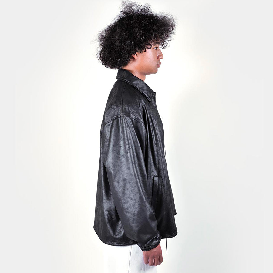 APPLEBUM シンセティックレザー ジャケット 着用 右向き