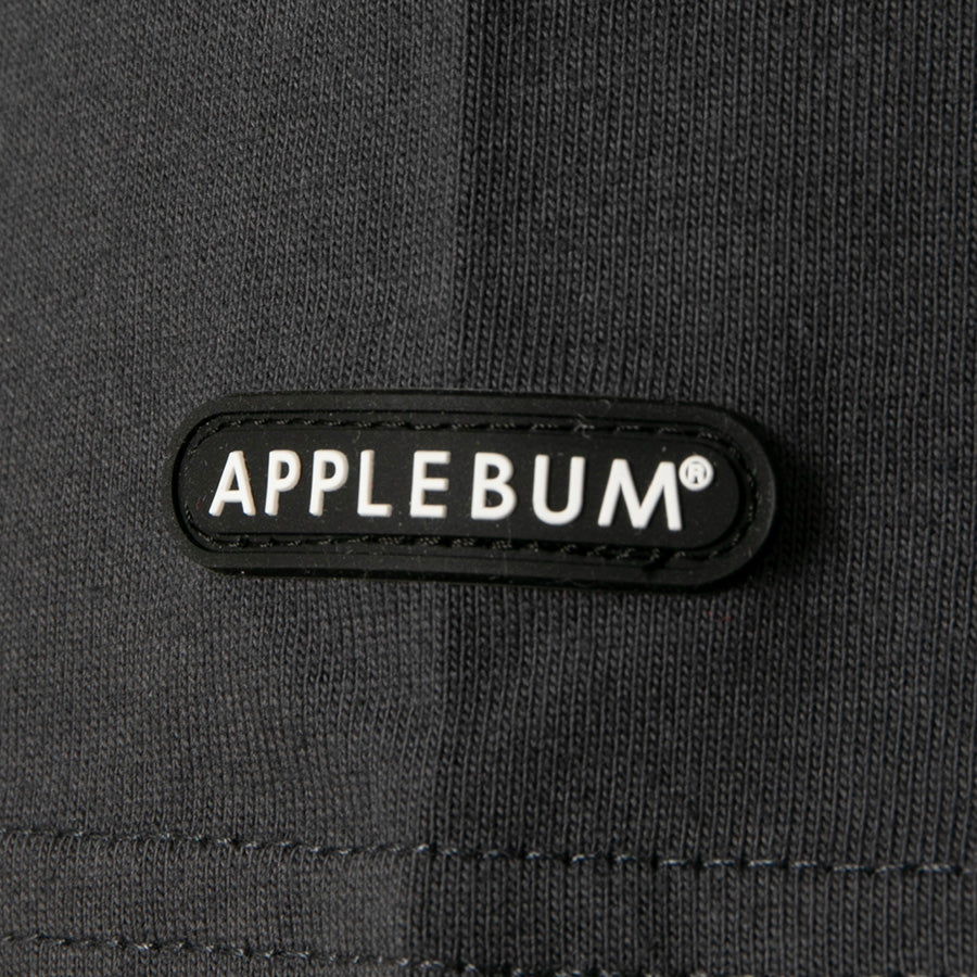 APPLEBUM Tシャツ 袖ロゴパッチ スミクロ