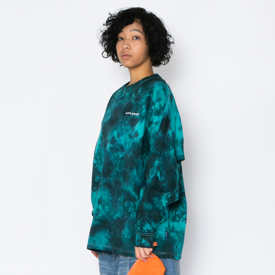 APPLEBUM（アップルバム） タイダイ ロンT 着用 左斜め
