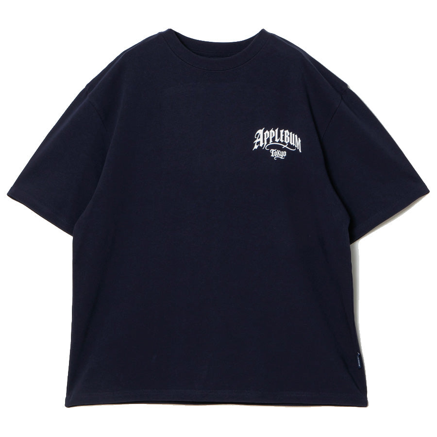 APPLEBUM TOKYO Tシャツ ネイビー 正面平置き