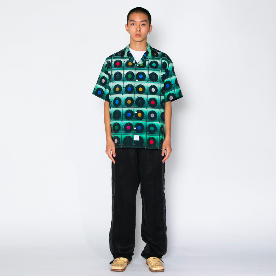 APPLEBUM Vinyl Wall Aloha Shirt 着用イメージ 正面