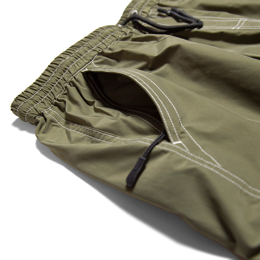 HAIGHT 2WAY SHORTS オリーブ 右フロントジッパー付き2重ポケット