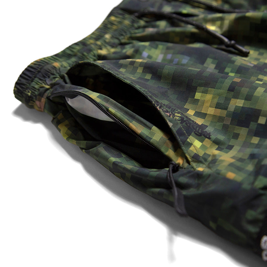 HAIGHT RAIDBACK CARGO SHORTS カモ 二重ポケットディテール
