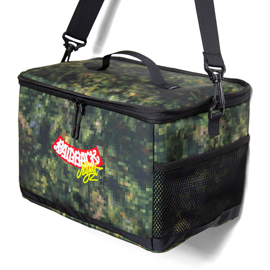 HAIGHT RAIDBACK COOLER BAG ft.CASPER カモ 左斜めデザイン